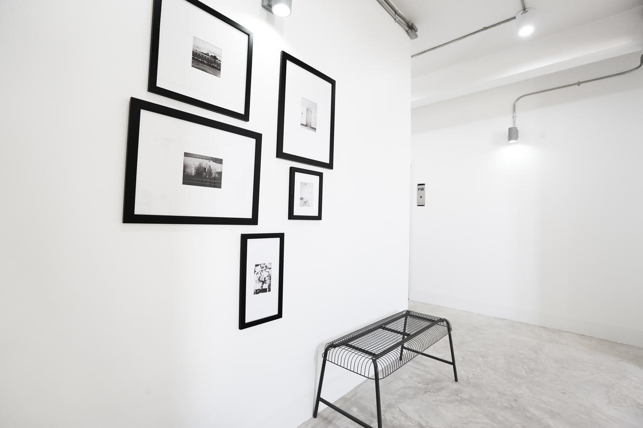Flat White Cafe X Poshtel Hostel Lampang Exterior photo